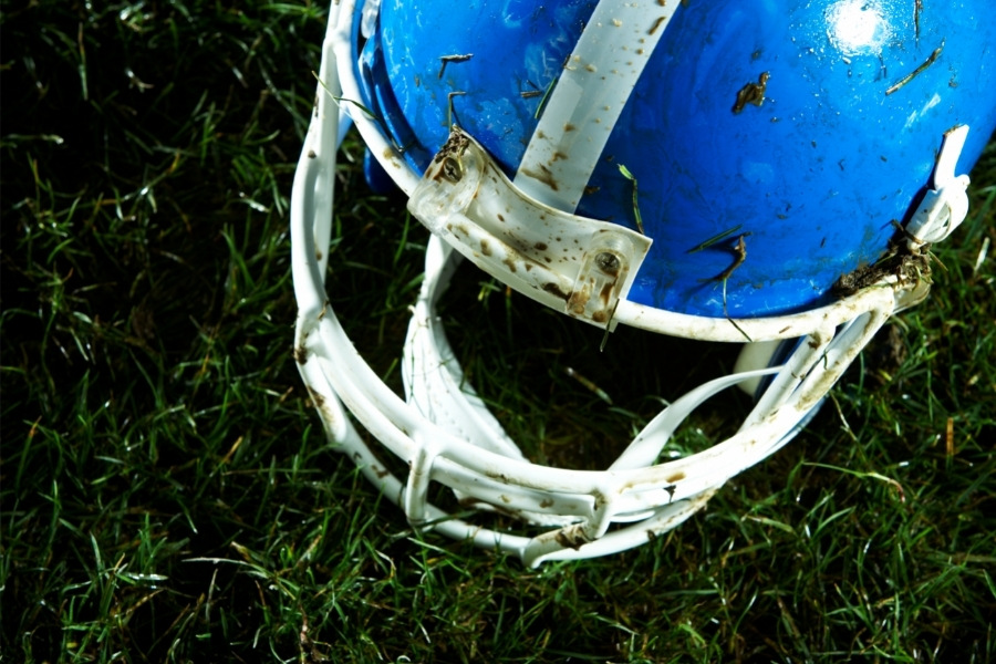 How To Clean a Football Helmet? Step by Step Guide to Take Care of Your Headgear Properly. 10